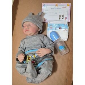 Reborn Baby Doll Realistic Lifelike moveable Soft Silicone‎ Vinyl Newborn Play